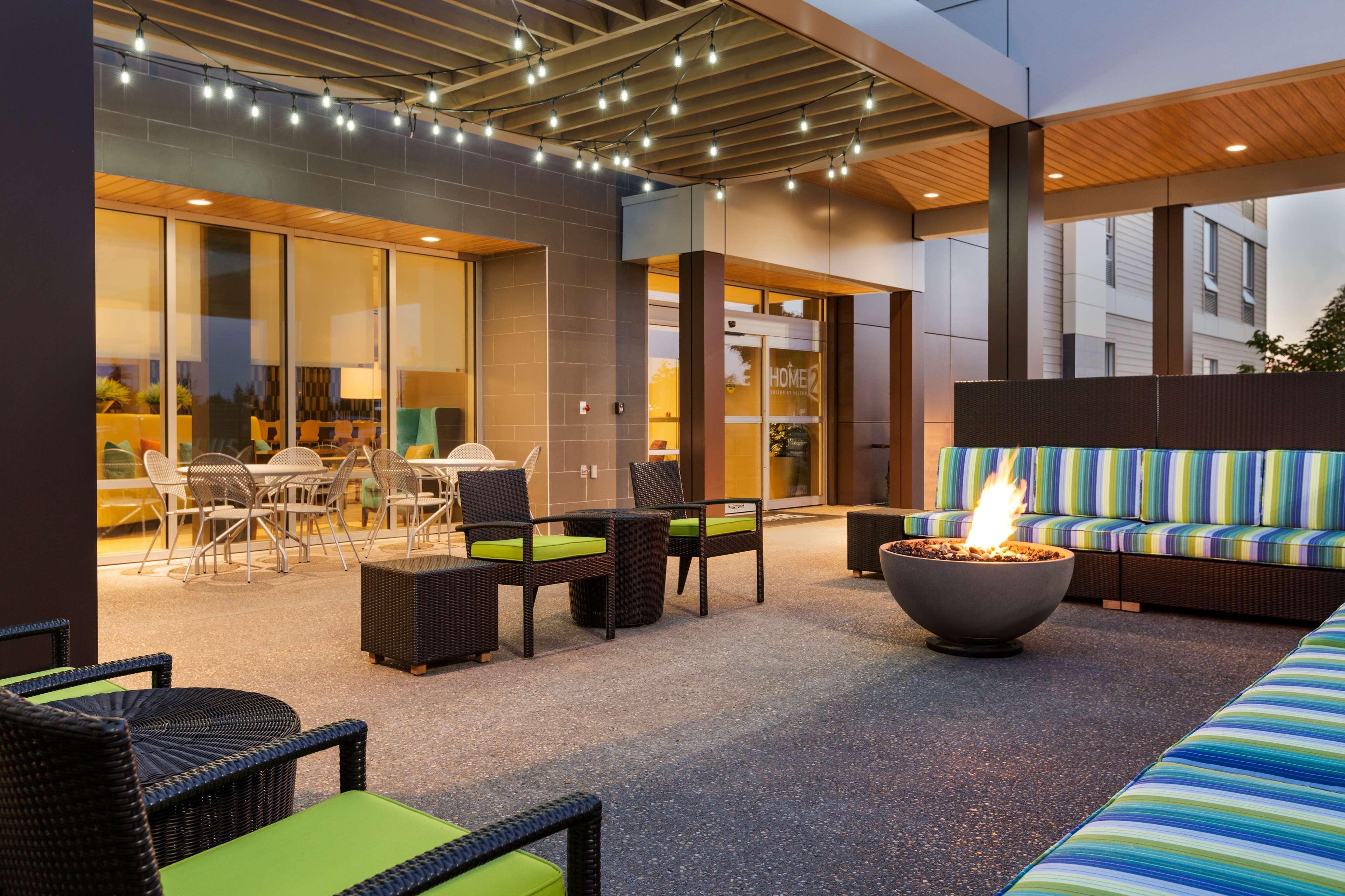 Home2 Suites By Hilton West Edmonton Eksteriør bilde